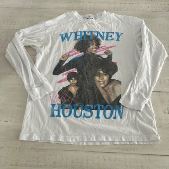 Daydreamer Whitney Houston Dance With Somebody Tee - Picture 2 of 4